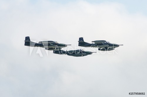 Picture of Military plane plowing the skies of Lima - Peru